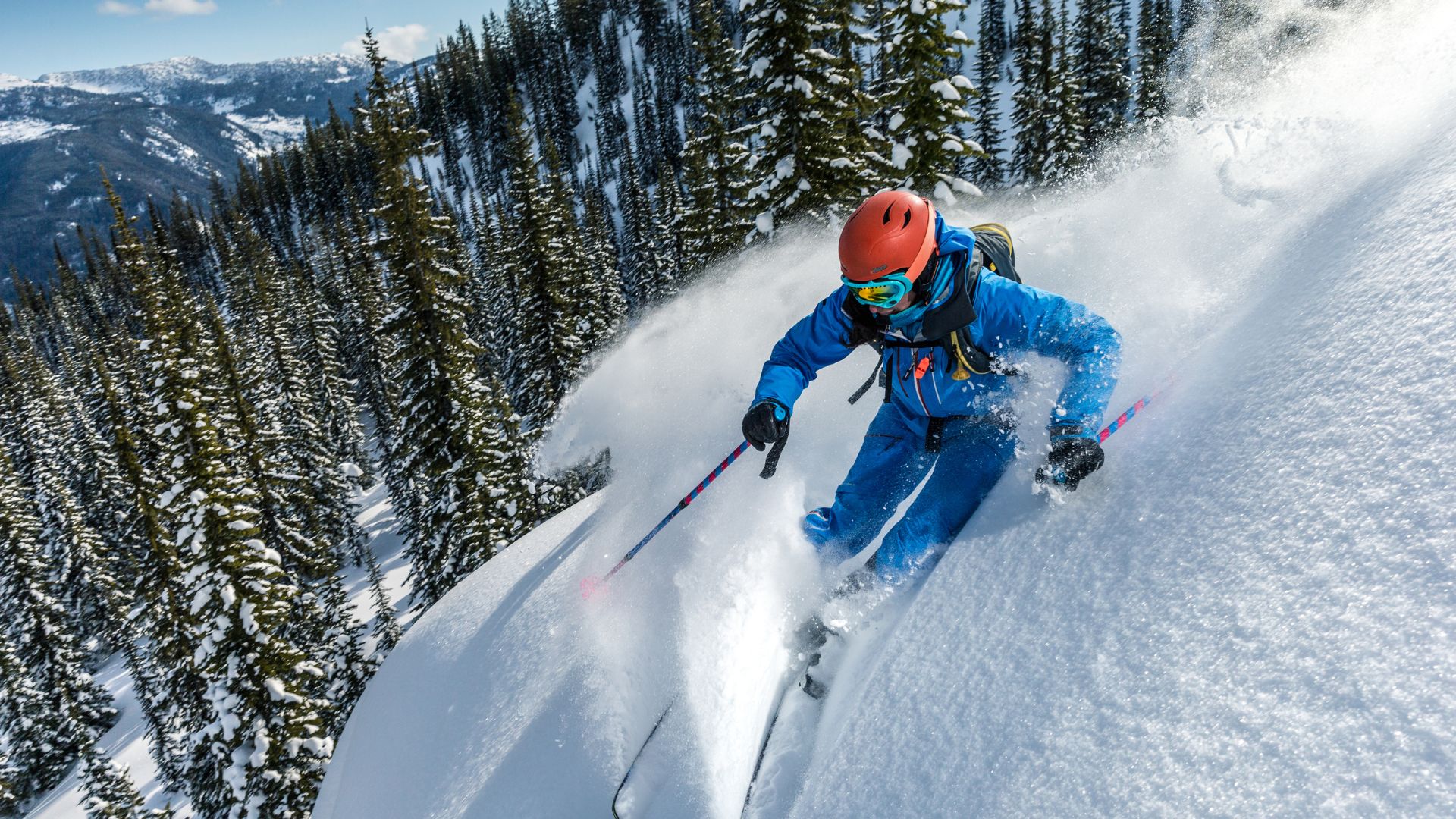 Esquiador em neve fresca em Park City